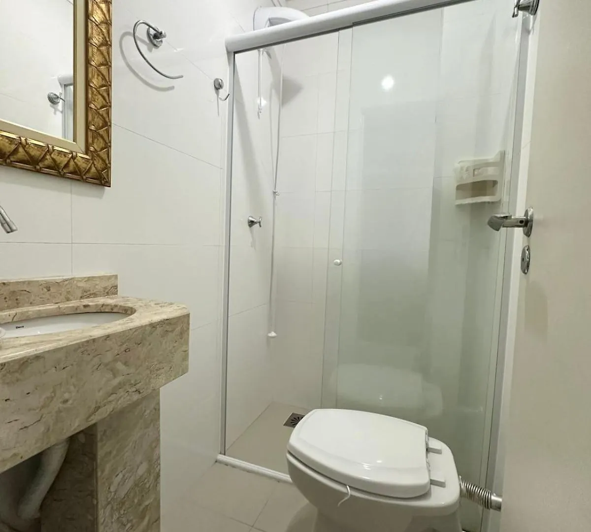 Apartamento 4 Suites Bombas Pe Na Areia Bombinhas Brazília