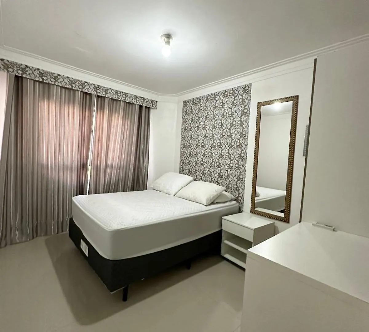 Apartamento 4 Suites Bombas Pe Na Areia 봄비나스 아파트