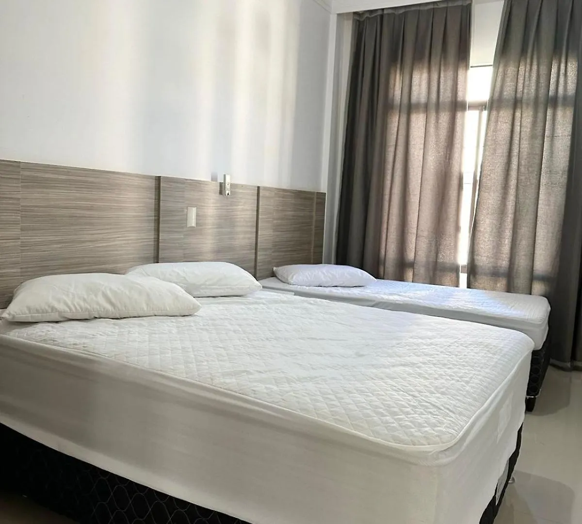 Apartamento 4 Suites Bombas Pe Na Areia 봄비나스 아파트