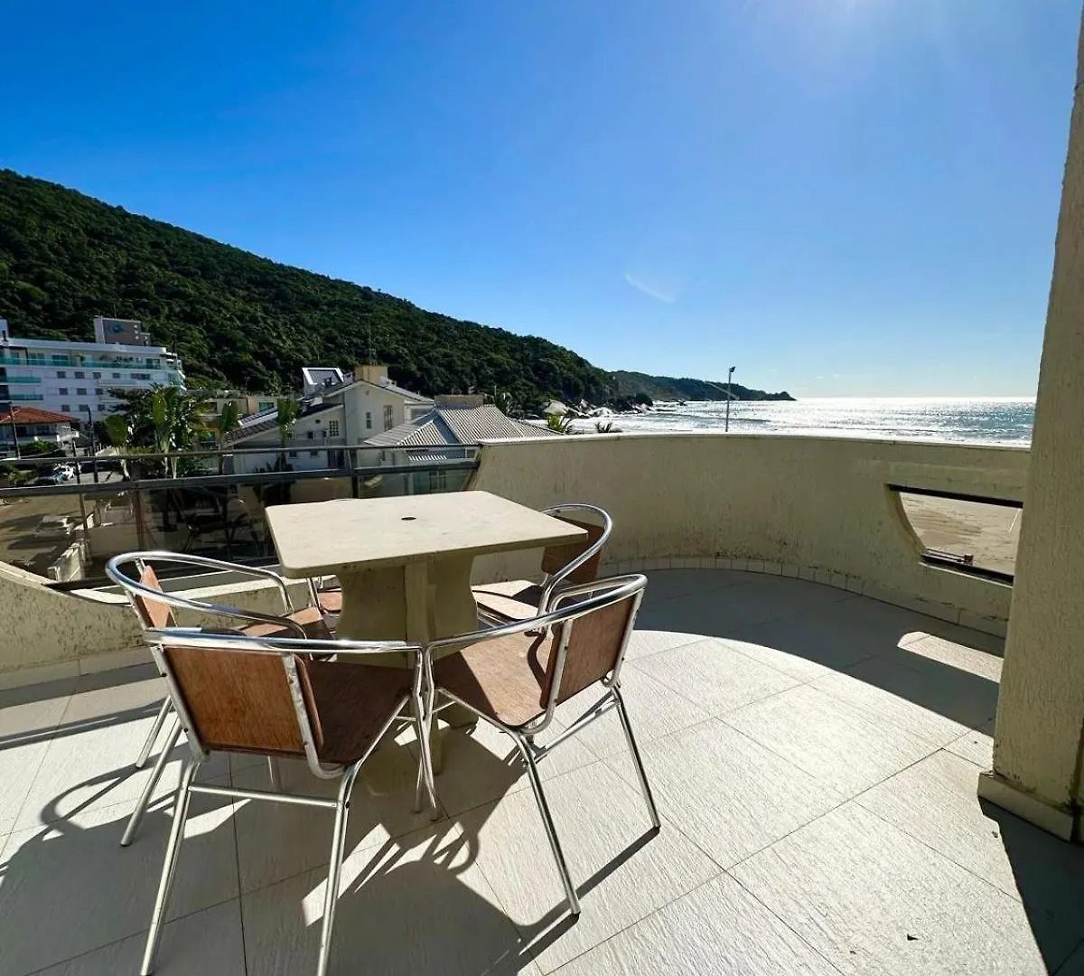 Apartamento 4 Suites Bombas Pe Na Areia 봄비나스